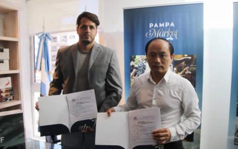 “一带一路”阿根廷服务中心与潘帕集团(PAMPA)签署合作协议,以此来推动“一带一路”伟大倡议,深化中阿两国企业在贸易领域的交流与合作-阿根廷博讯网版权所有